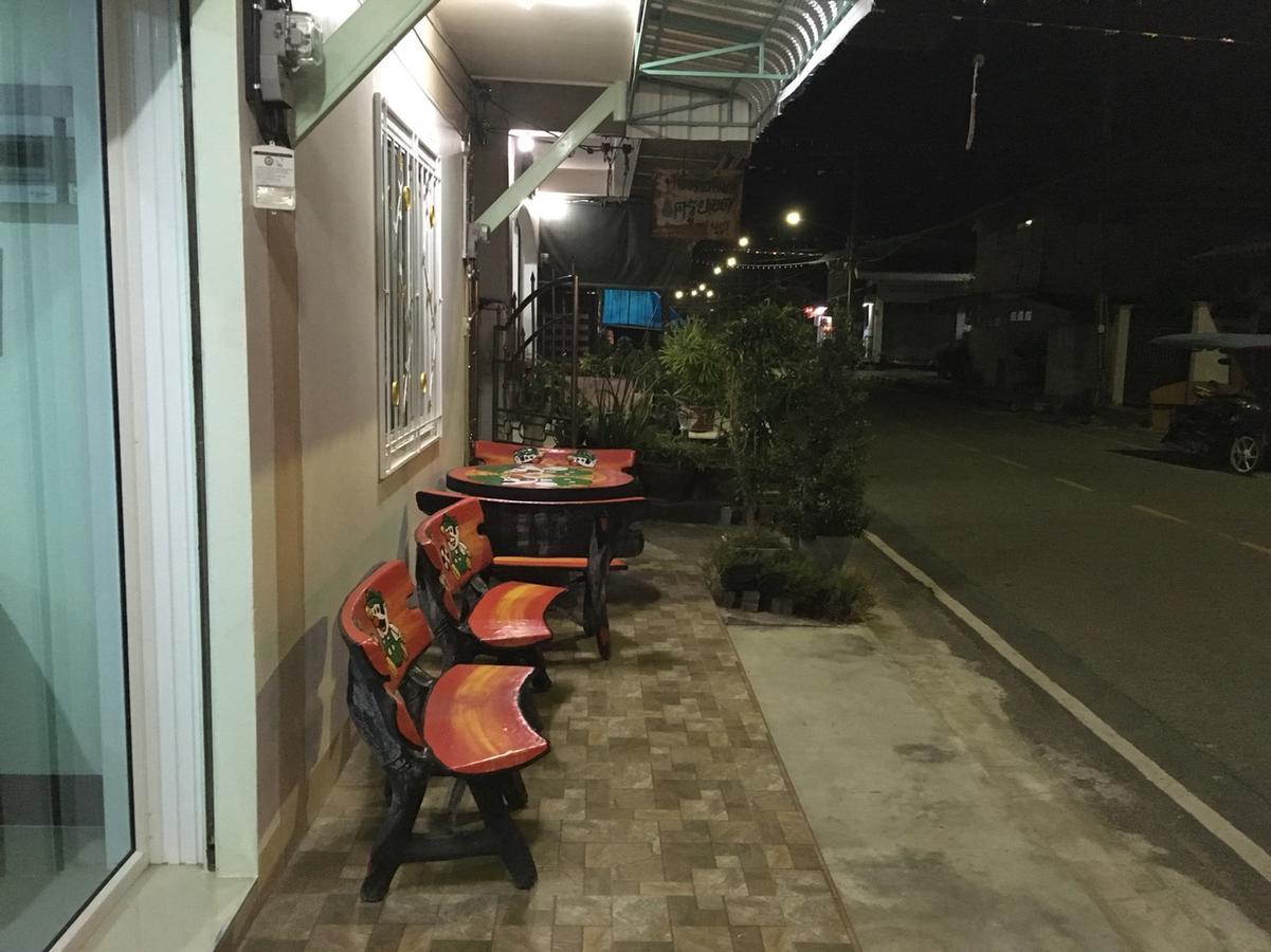 Y&N House Hotel Prachuap Khiri Khan Exterior photo